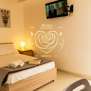  Appartamento Casa Charm Rosaapartmentsortigia