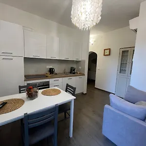 https://casa-rei.it-tuscanyhotel.com
